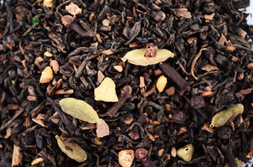 Herbata Pu-Erh z cynamonem i kardamonem, Czerwona herbata z dodatkami, pu erh z przyprawami, pu erh z kardamonem, pu erh z cynamonem