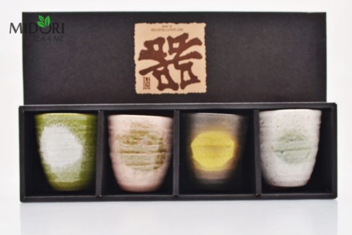 zestaw czarek japońskich AKAI, komplet czarek do herbaty, komplet japońskich czarek, kubki japońskie, kubki do herbaty, naczynia do herbaty, filiżanka do espresso, recznie malowana ceramika2